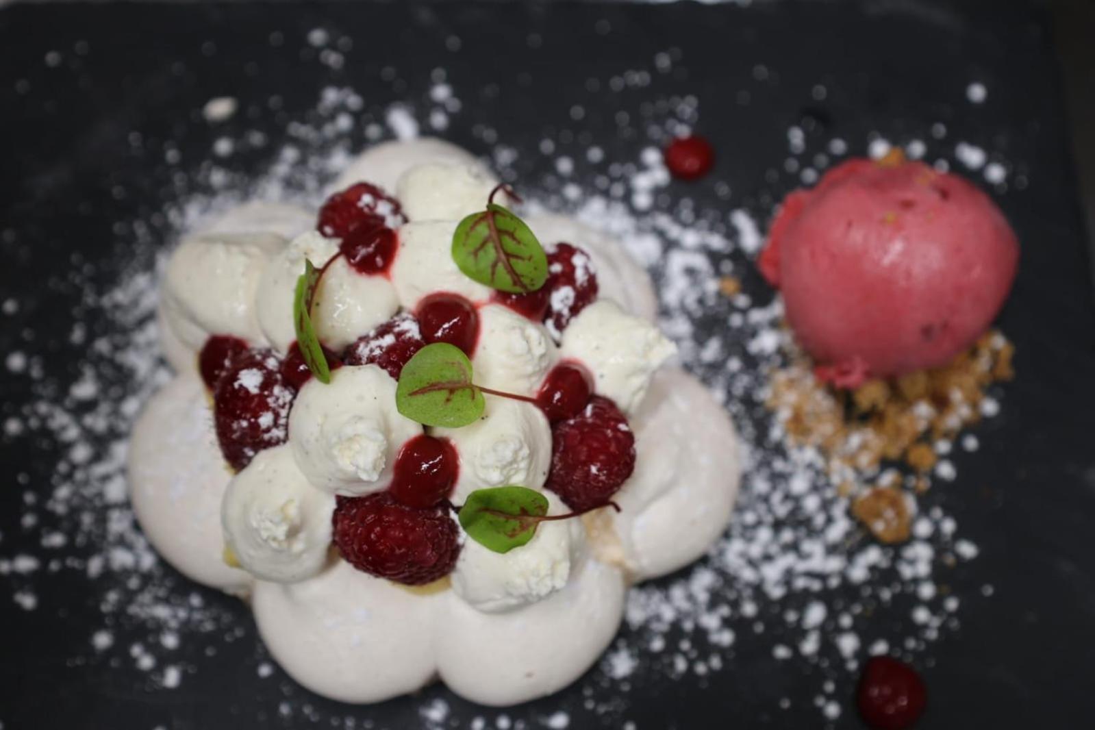 Chateau D'Arance Hotel Restaurant Espace Bien-Etre Cette-Eygun المظهر الخارجي الصورة